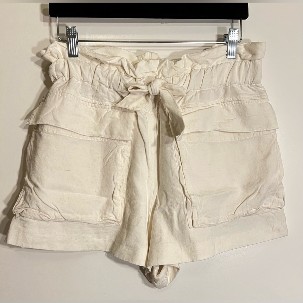 Zara High Waist Cream Shorts with Paperbag Waist